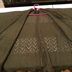 Basile OS green knit cape / wrap like sweater ,pair with jeans & boots NWOT